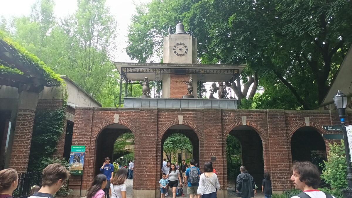 Zoo